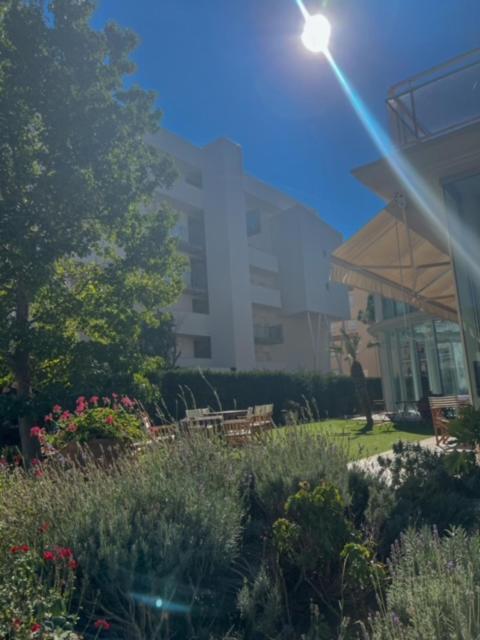 Eco-Apartments La Marineda Roses Esterno foto